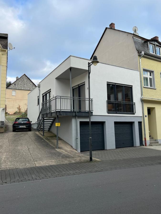 Loft.Wallbox.Garage.Arbeitsplatz.3P.100M Zur Mosel Трабен-Трарбах Екстериор снимка